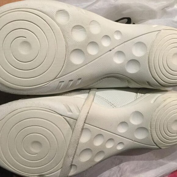 Cyclone Cheerleading/Dance shoes - Picture 2 of 3